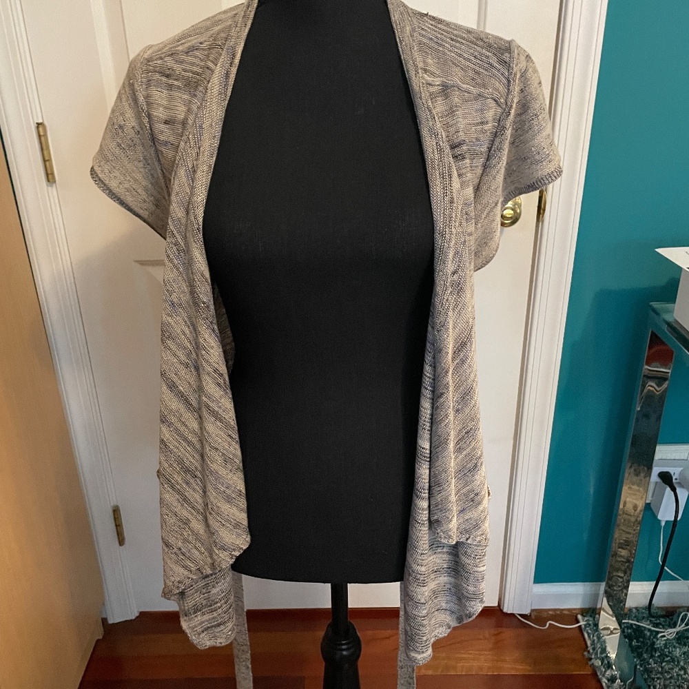 Classiques Entier Asymmetrical Short Sleeve Sweater with Belt Size S - Picture 3 of 13